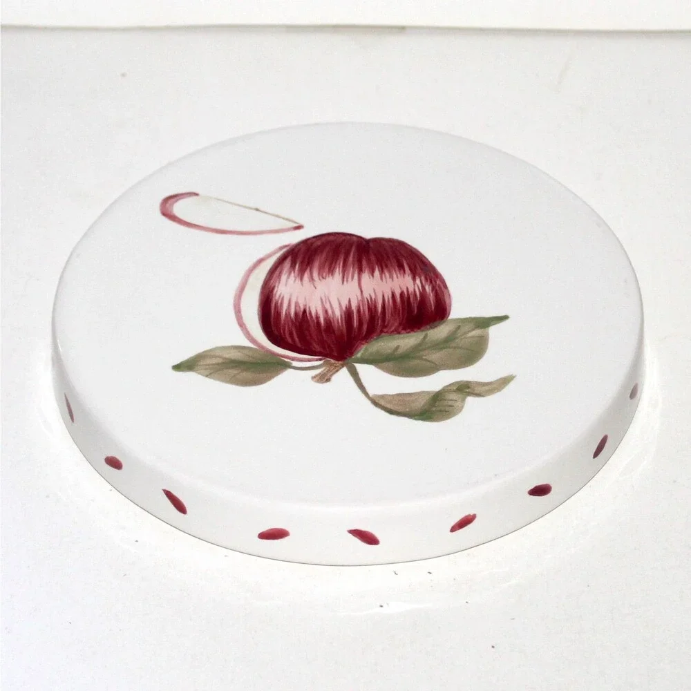 Williams Sonoma Ceramic Trivet Red Apple white round WSO84 orchard dish